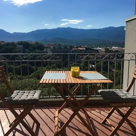 Joli T2 Centre-ville, Vue Montagne A 500m Du Port Appartamento *
